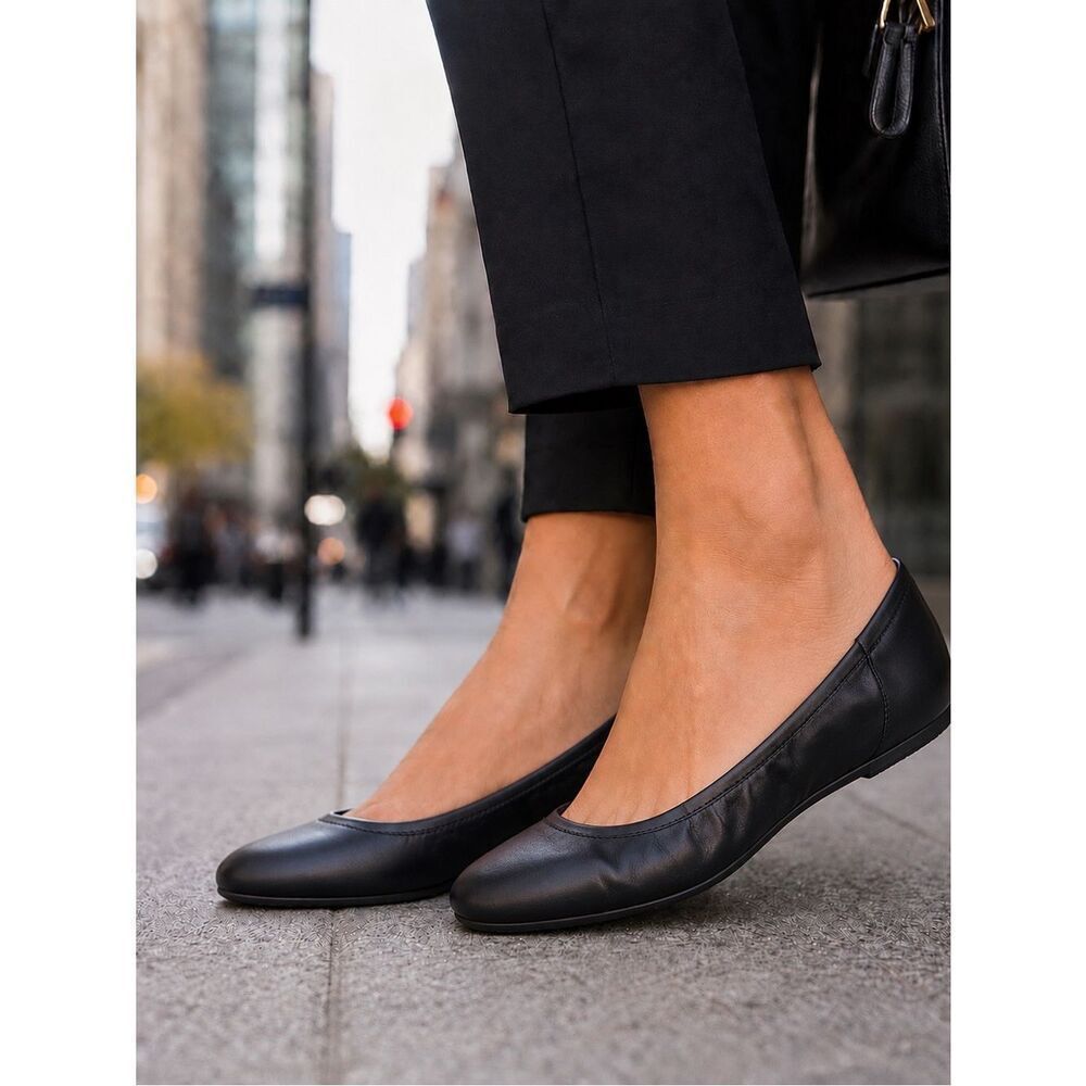 Amazon Essentials Women's Belice Ballet Flat in Black size 9.5